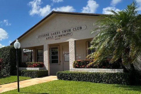 Villa ou maison à vendre à Lake Worth, Floride: 2 chambres, 123.1 m2 № 1142305 - photo 14