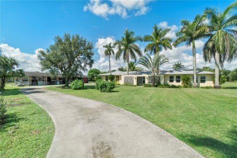 Casa en venta en Homestead, Florida, 3 dormitorios, 191.75 m2 № 616873 - foto 3