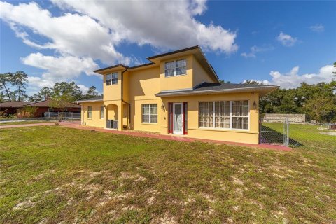 Villa ou maison à vendre à Ocala, Floride: 3 chambres, 317.26 m2 № 1416965 - photo 1