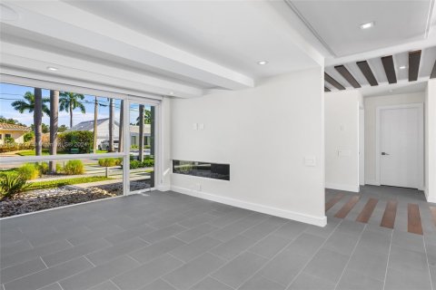 House in Fort Lauderdale, Florida 3 bedrooms, 239.69 sq.m. № 1399793 - photo 19