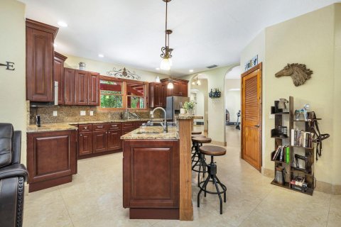House in Palm Beach Gardens, Florida 4 bedrooms, 222.97 sq.m. № 708349 - photo 15