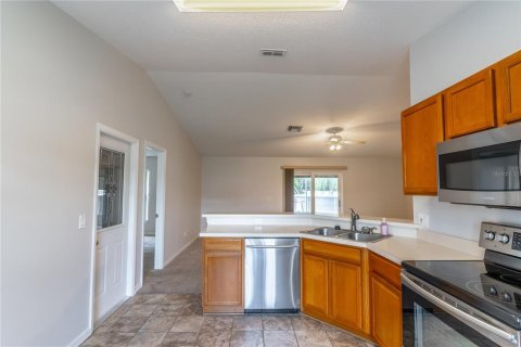 Casa en venta en Kissimmee, Florida, 3 dormitorios, 114.46 m2 № 1252532 - foto 12