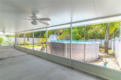 Villa ou maison à vendre à Kissimmee, Floride: 3 chambres, 114.46 m2 № 1252532 - photo 21