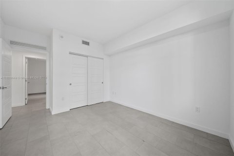 Apartment in Miami, Florida 3 bedrooms, 134.43 sq.m. № 1280824 - photo 19