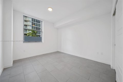 Apartment in Miami, Florida 3 bedrooms, 134.43 sq.m. № 1280824 - photo 12