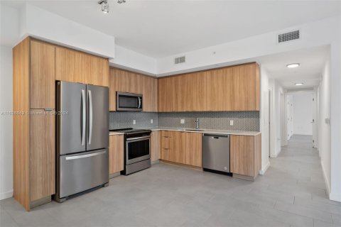 Appartement à louer à Miami, Floride: 3 chambres, 134.43 m2 № 1280824 - photo 3