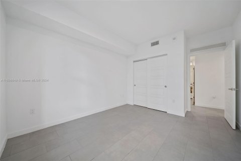 Apartment in Miami, Florida 3 bedrooms, 134.43 sq.m. № 1280824 - photo 13