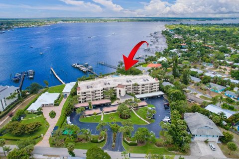 Copropriété à vendre à Stuart, Floride: 2 chambres, 145.86 m2 № 1163075 - photo 4