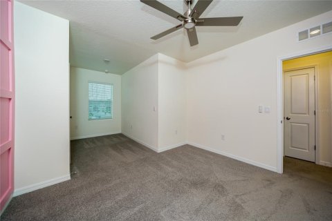 Townhouse in Wesley Chapel, Florida 3 bedrooms, 155.43 sq.m. № 1301558 - photo 28