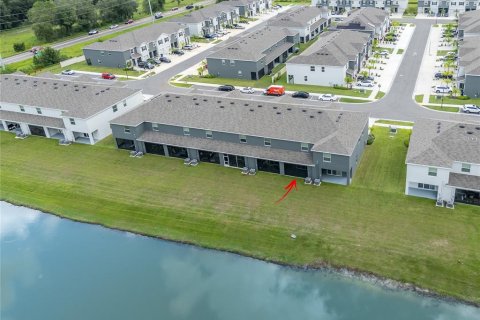 Adosado en venta en Wesley Chapel, Florida, 3 dormitorios, 155.43 m2 № 1301558 - foto 25