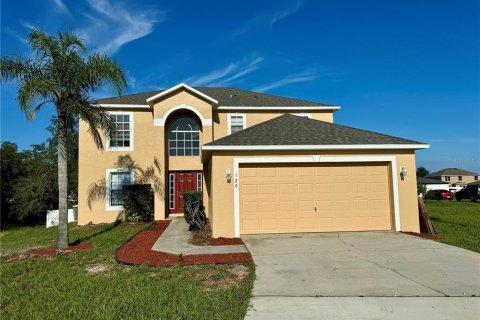 House in Kissimmee, Florida 4 bedrooms, 222.97 sq.m. № 1280568 - photo 1