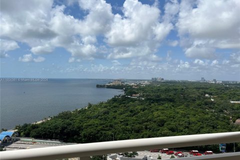 Condominio en alquiler en Miami, Florida, 2 dormitorios, 108.7 m2 № 1348983 - foto 12