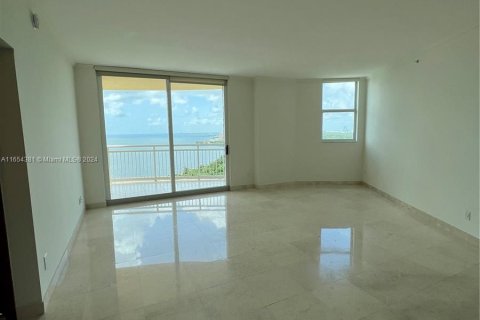 Copropriété à louer à Miami, Floride: 2 chambres, 108.7 m2 № 1348983 - photo 2