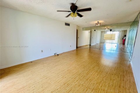 Copropriété à vendre à North Lauderdale, Floride: 2 chambres, 92.9 m2 № 1233399 - photo 3