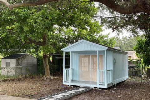 Villa ou maison à vendre à Miami, Floride: 3 chambres, 86.96 m2 № 1381944 - photo 7