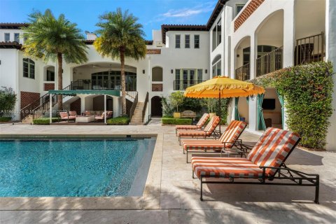 Casa en venta en Miami, Florida, 7 dormitorios, 1367.52 m2 № 760562 - foto 29
