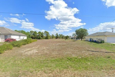 Terreno en venta en Cape Coral, Florida № 1305810 - foto 1