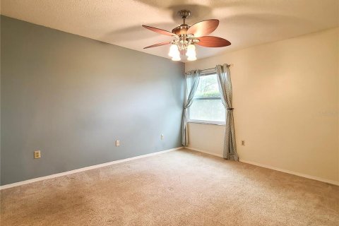 Condo in Clearwater, Florida, 2 bedrooms  № 1374774 - photo 11