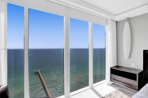 Copropriété à vendre à Sunny Isles Beach, Floride: 2 chambres, 148.83 m2 № 1096867 - photo 9