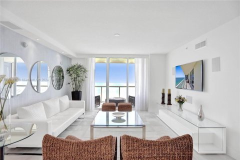 Copropriété à vendre à Sunny Isles Beach, Floride: 2 chambres, 148.83 m2 № 1096867 - photo 4