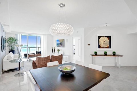 Copropriété à vendre à Sunny Isles Beach, Floride: 2 chambres, 148.83 m2 № 1096867 - photo 7