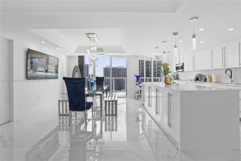 Condo in Aventura, Florida, 3 bedrooms  № 1145310 - photo 6