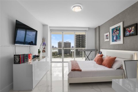 Condominio en venta en Aventura, Florida, 3 dormitorios, 197.88 m2 № 1145310 - foto 13