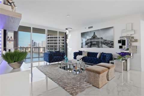 Condominio en venta en Aventura, Florida, 3 dormitorios, 197.88 m2 № 1145310 - foto 3