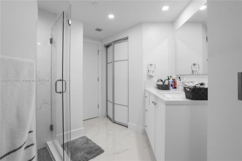 Condo in Aventura, Florida, 3 bedrooms  № 1145310 - photo 16