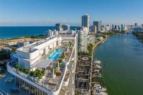 Condo in Miami Beach, Florida, 3 bedrooms  № 782450 - photo 10