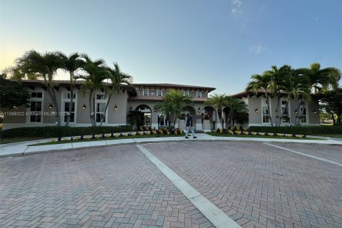 Adosado en venta en Cutler Bay, Florida, 3 dormitorios, 123.1 m2 № 1177897 - foto 22