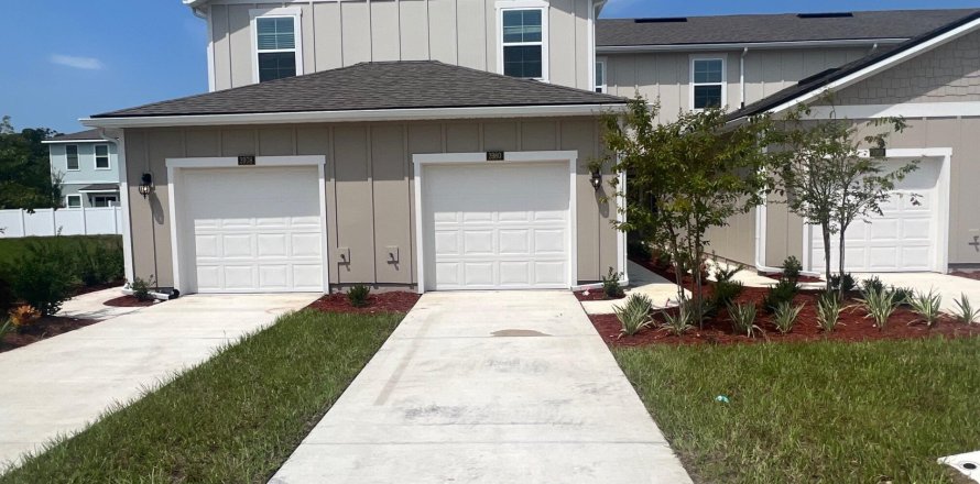 House in Jacksonville, Florida 3 bedrooms, 139.54 sq.m. № 801841