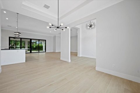 Casa en venta en Juno Beach, Florida, 4 dormitorios, 241.55 m2 № 1004461 - foto 7