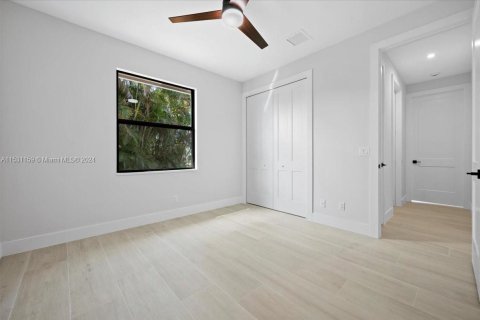 Casa en venta en Juno Beach, Florida, 4 dormitorios, 241.55 m2 № 1004461 - foto 26