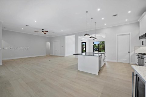 Villa ou maison à vendre à Juno Beach, Floride: 4 chambres, 241.55 m2 № 1004461 - photo 11