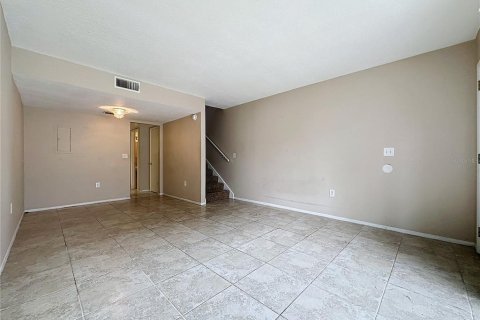 Condo in Orlando, Florida, 1 bedroom  № 1400751 - photo 4