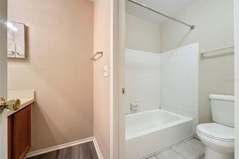 Condominio en venta en Orlando, Florida, 1 dormitorio, 71.07 m2 № 1400751 - foto 20