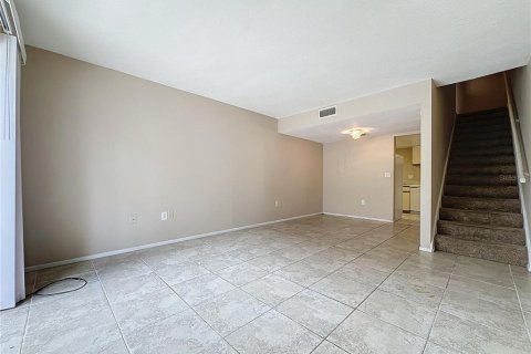 Condo in Orlando, Florida, 1 bedroom  № 1400751 - photo 3