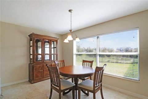 Casa en venta en Leesburg, Florida, 3 dormitorios, 168.9 m2 № 1402331 - foto 12