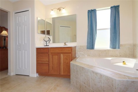 Casa en venta en Leesburg, Florida, 3 dormitorios, 168.9 m2 № 1402331 - foto 14