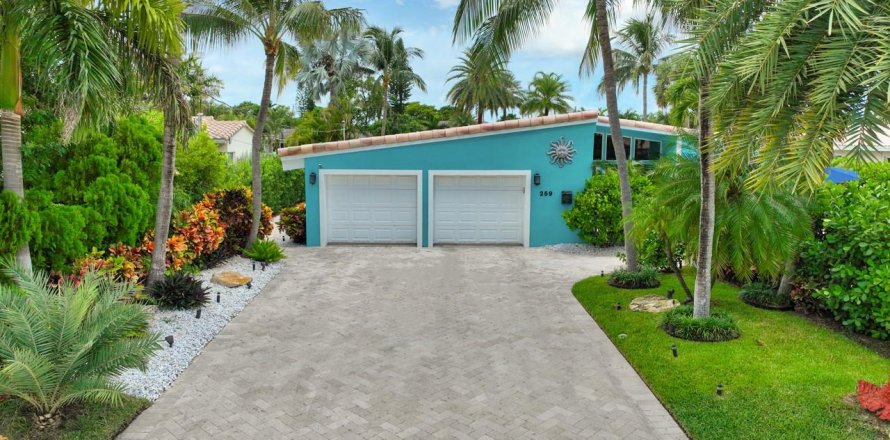 House in Lauderdale-by-the-Sea, Florida 3 bedrooms, 254.55 sq.m. № 1221229