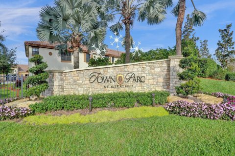 Townhouse in Parkland, Florida 4 bedrooms, 159.23 sq.m. № 1182640 - photo 1