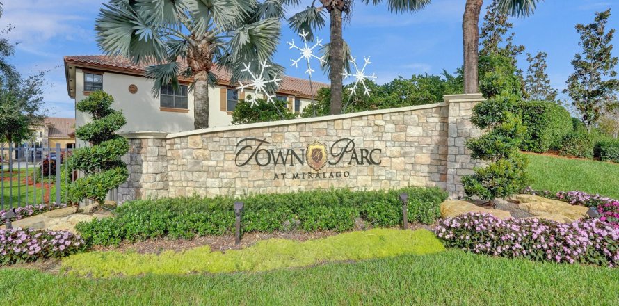 Townhouse in Parkland, Florida 4 bedrooms, 159.23 sq.m. № 1182640