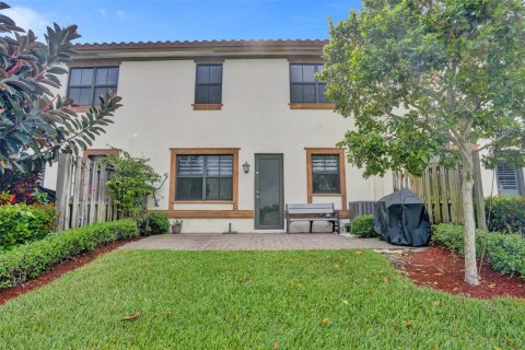 Townhouse in Parkland, Florida 4 bedrooms, 159.23 sq.m. № 1182640 - photo 19