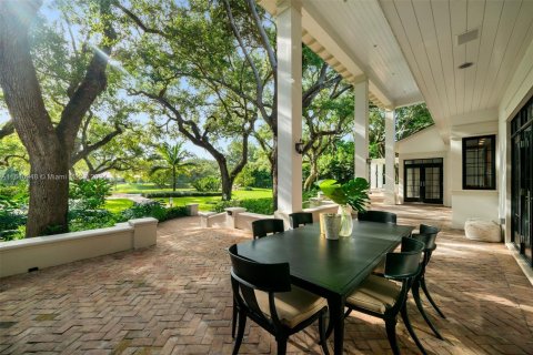 Casa en venta en Coral Gables, Florida, 5 dormitorios, 499.26 m2 № 1348579 - foto 17