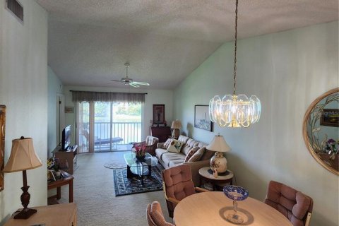 Copropriété à vendre à Dunedin, Floride: 2 chambres, 77.57 m2 № 1352540 - photo 9