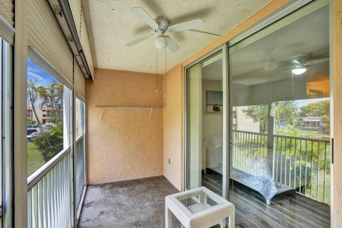 Купить кондоминиум в Помпано-Бич, Флорида 2 спальни, 102.19м2, № 1151435 - фото 11