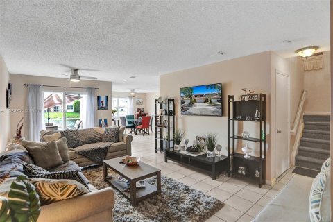 Casa en venta en Sunrise, Florida, 3 dormitorios, 168.62 m2 № 995533 - foto 6