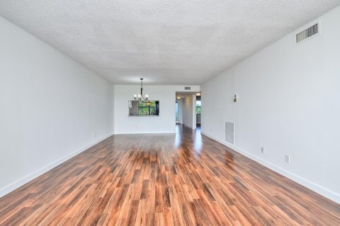 Copropriété à vendre à Sunrise, Floride: 2 chambres, 127.28 m2 № 984258 - photo 28