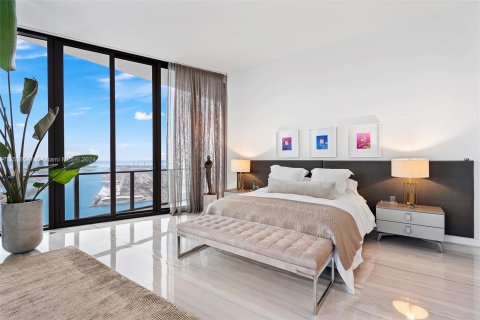 Condo in Miami, Florida, 5 bedrooms  № 965651 - photo 16